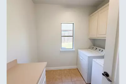 210 Billo Court, Weatherford, TX 76087 - Photo 12