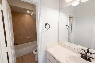 210 Billo Ct, Weatherford, TX 76087 - Photo 8