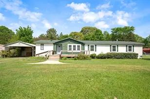 21133 Joe Paul Ln, Chandler, TX 75758 - Photo 1