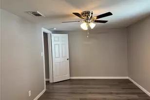 2218 N Farola Dr, Dallas, TX 75228 - Photo 10