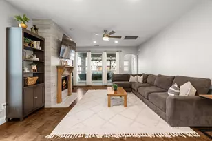 910 Kirby Dr, Argyle, TX 76226 - Photo 16