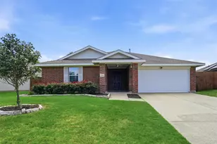 215 Willow Creek Ln, Terrell, TX 75160 - Photo 1