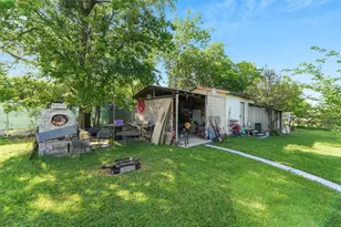 11405 S Blossom Circle, Balch Springs, TX 75180 - Photo 12