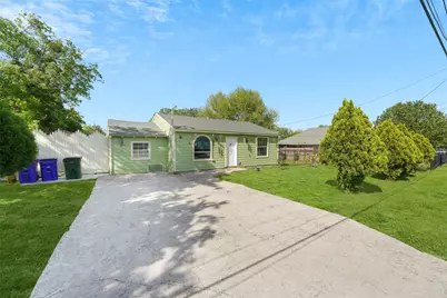 11405 S Blossom Circle, Balch Springs, TX 75180 - Photo 2