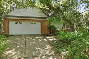 3237 Preston Hollow Rd, Fort Worth, TX 76109 - Photo 6