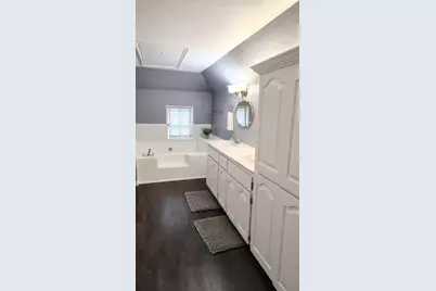 608 N Lamar Street, Tioga, TX 76271 - Photo 8