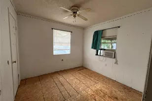 320 S Manson St, Wolfe City, TX 75496 - Photo 22