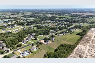 29 B Lake Breeze Drive, McKinney, TX 75071 - Photo 8