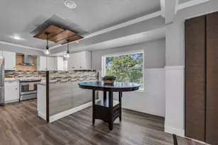 1208 Southwood Dr, Woodway, TX 76712 - Photo 14