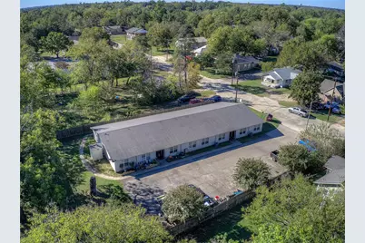 214 Locust Street S, Sulphur Springs, TX 75482 - Photo 1