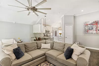 2301 Trickling Creek Drive, Garland, TX 75041 - Photo 4