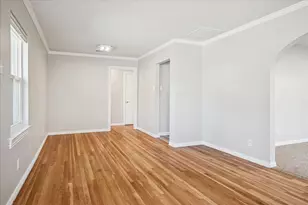 9705 Ash Creek Dr, Dallas, TX 75228 - Photo 10