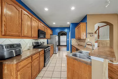 6113 Farrah Drive, Fort Worth, TX 76131 - Photo 8