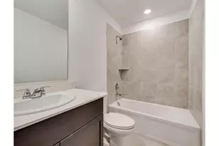 2206 Mobile, Ennis, TX 75119 - Photo 8