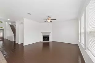 946 Bowie Dr, Lavon, TX 75166 - Photo 8