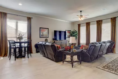207 Michael Drive, Princeton, TX 75407 - Photo 2
