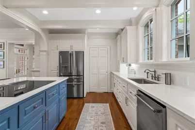 3805 Castle Avenue, Waco, TX 76710 - Photo 12