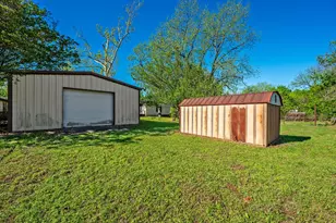2615 W Johnson St, Denison, TX 75020 - Photo 28