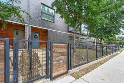 2280 N Fitzhugh Avenue #30, Dallas, TX 75204 - Photo 1