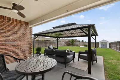 940 Crest Breeze Drive, Fort Worth, TX 76052 - Photo 34