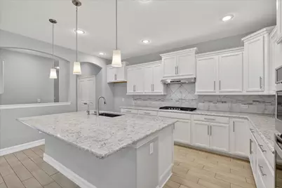 940 Crest Breeze Drive, Fort Worth, TX 76052 - Photo 12