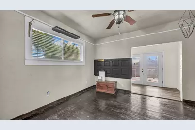 900 E Hubbard Street, Mineral Wells, TX 76067 - Photo 18