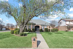 502 Crestview Dr, Grapevine, TX 76051 - Photo 1