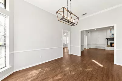 502 Crestview Drive, Grapevine, TX 76051 - Photo 8