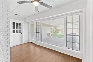 502 Crestview Dr, Grapevine, TX 76051 - Photo 14