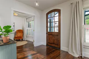 804 N College St, McKinney, TX 75069 - Photo 4