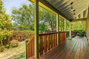 804 N College St, McKinney, TX 75069 - Photo 28