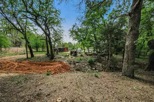 775 Phillips Dr, Azle, TX 76020 - Photo 38