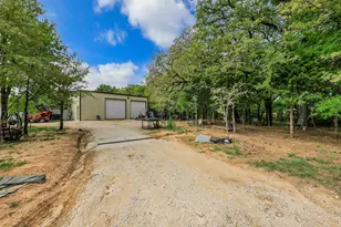 775 Phillips Dr, Azle, TX 76020 - Photo 34