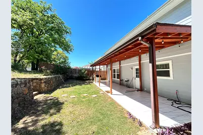 8008 Hidden Oaks Drive, Fort Worth, TX 76120 - Photo 22