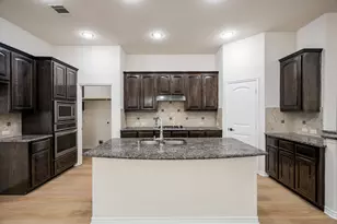 10425 Old Eagle River Ln, McKinney, TX 75072 - Photo 10