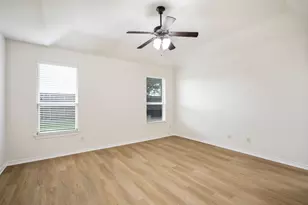 10425 Old Eagle River Ln, McKinney, TX 75072 - Photo 12