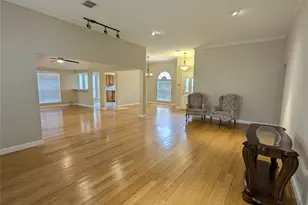 6019 Mapleshade Ln, Dallas, TX 75252 - Photo 2