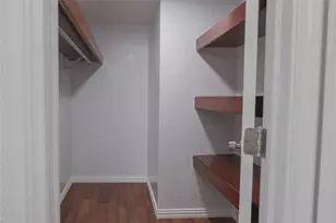 8109 Skillman St, Dallas, TX 75231 - Photo 10