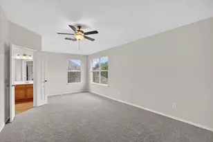 649 Nemitz St, Crowley, TX 76036 - Photo 10