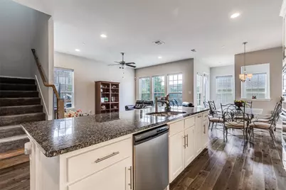 1036 Gardenia Street, Carrollton, TX 75007 - Photo 10