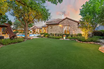 1008 Excalibur Boulevard, Lewisville, TX 75056 - Photo 10