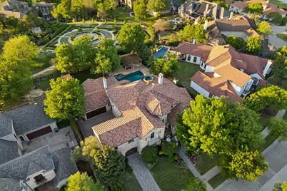 1008 Excalibur Boulevard, Lewisville, TX 75056 - Photo 38