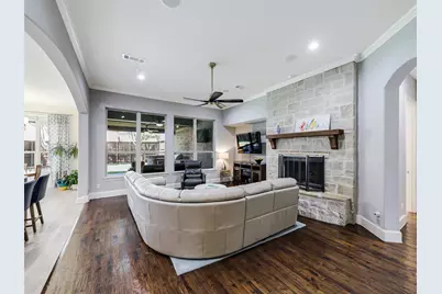 8841 Sutton Drive, Frisco, TX 75035 - Photo 14