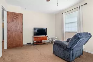 1011 S Delaware St, Irving, TX 75060 - Photo 24