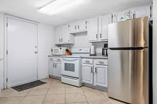 1011 S Delaware St, Irving, TX 75060 - Photo 4