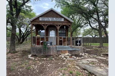 724 W First Street, Hico, TX 76457 - Photo 1