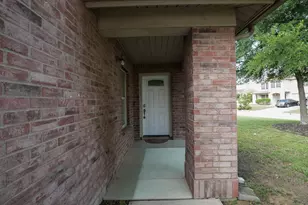 6525 Willow Oak Ct, Fort Worth, TX 76112 - Photo 4