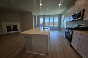 3005 Leopard Ln, Ennis, TX 75119 - Photo 10