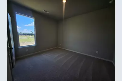 3005 Leopard Lane, Ennis, TX 75119 - Photo 6