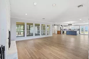 6406 Lansdowne Ct, Granbury, TX 76049 - Photo 6